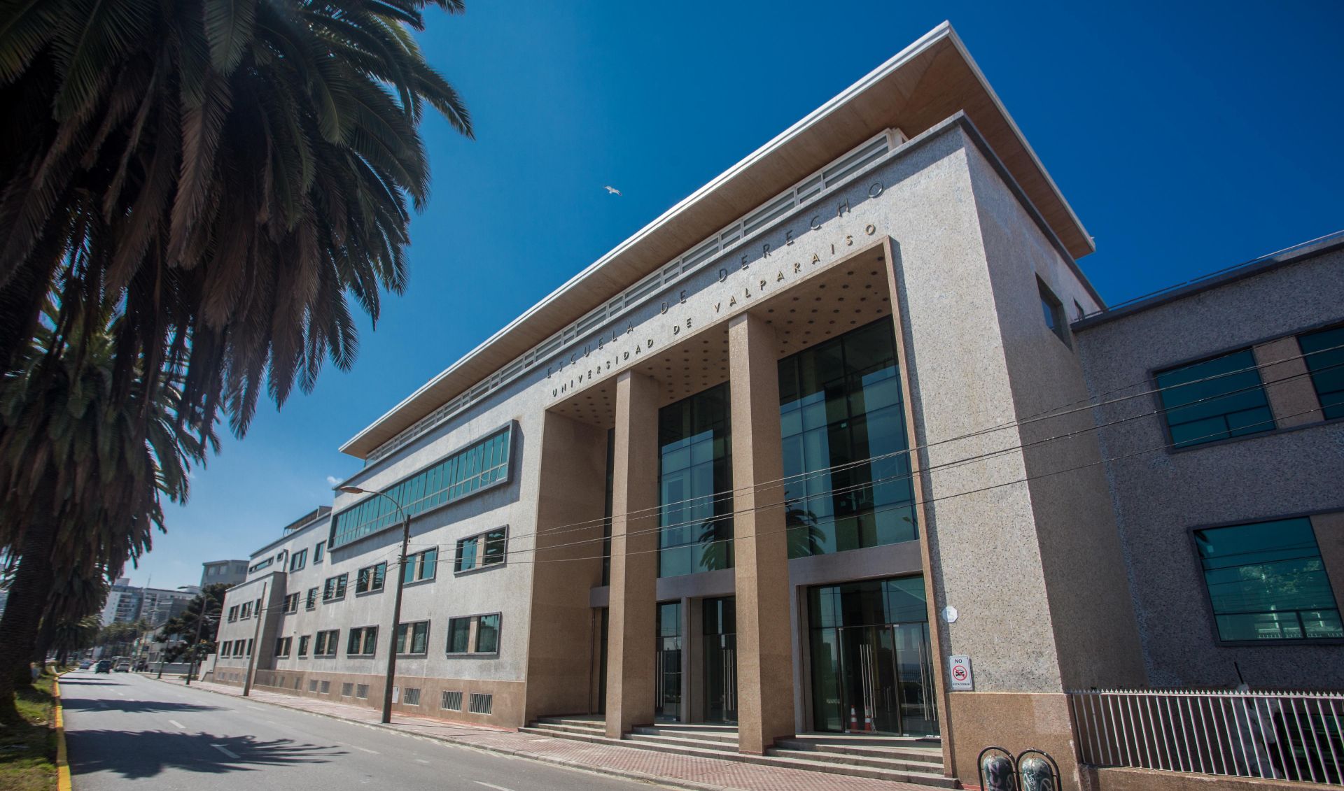 Universidad de Valparaíso Escuela de Derecho abre convocatorias de